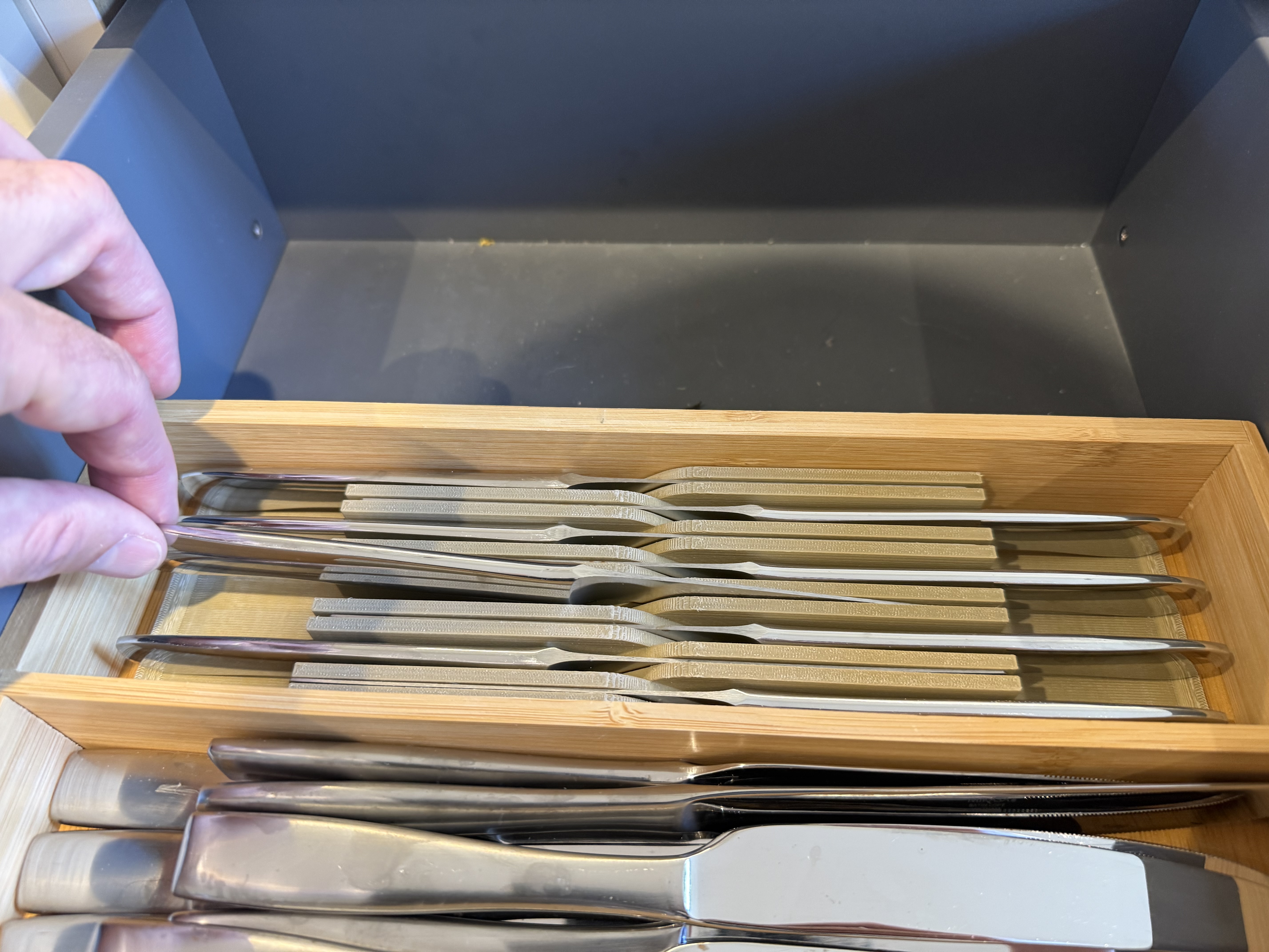Steak knife holder photo 3